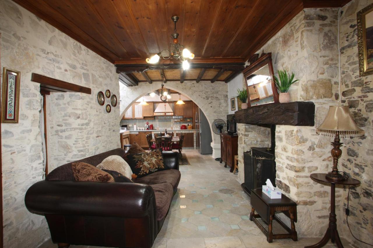 Afames House - Beautiful Traditional House Омодос Екстериор снимка