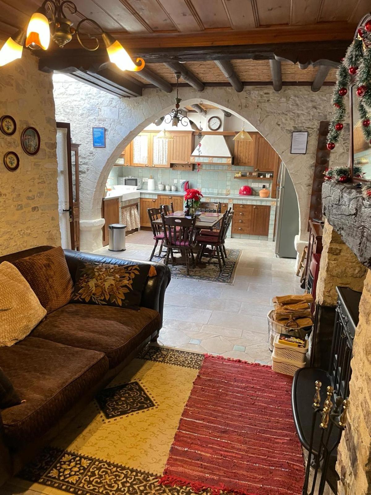 Afames House - Beautiful Traditional House Омодос Екстериор снимка
